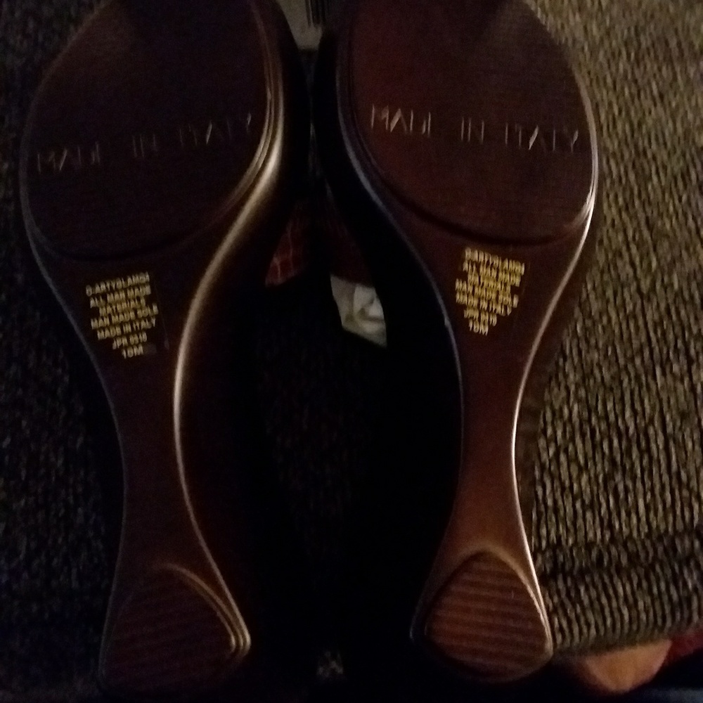 Nine West Sandles - Picture 2 of 8